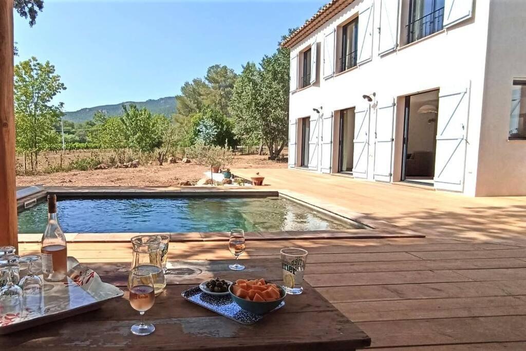 Superbe Villa Cadre Campagne Roquebrune-sur Argens Bagian luar foto